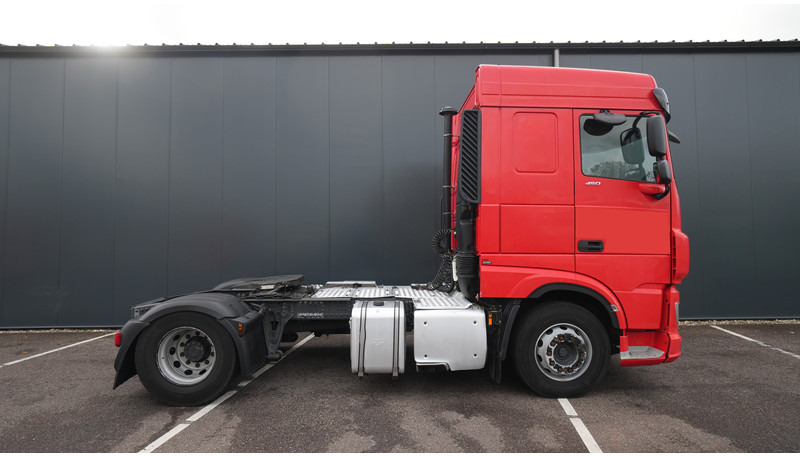 DAF XF 450 SC 487.000KM - شاحنة جرار: صور 2 DAF XF 450 SC 487.000KM - شاحنة جرار: صور 2