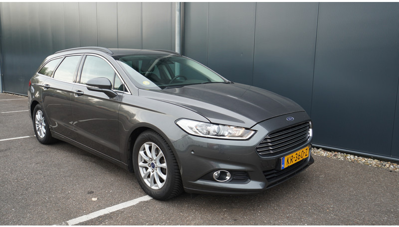 Ford Mondeo WAGON 1.5 TDCi TREND LEASE EDITION - حافلة صغيرة, ميكروباص: صور 2 Ford Mondeo WAGON 1.5 TDCi TREND LEASE EDITION - حافلة صغيرة, ميكروباص: صور 2