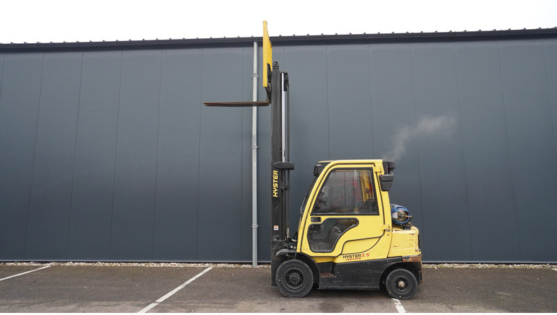 Hyster H2.5FT LPG FORKLIFT DUPLEX - آلات البناء: صور 1 Hyster H2.5FT LPG FORKLIFT DUPLEX - آلات البناء: صور 1