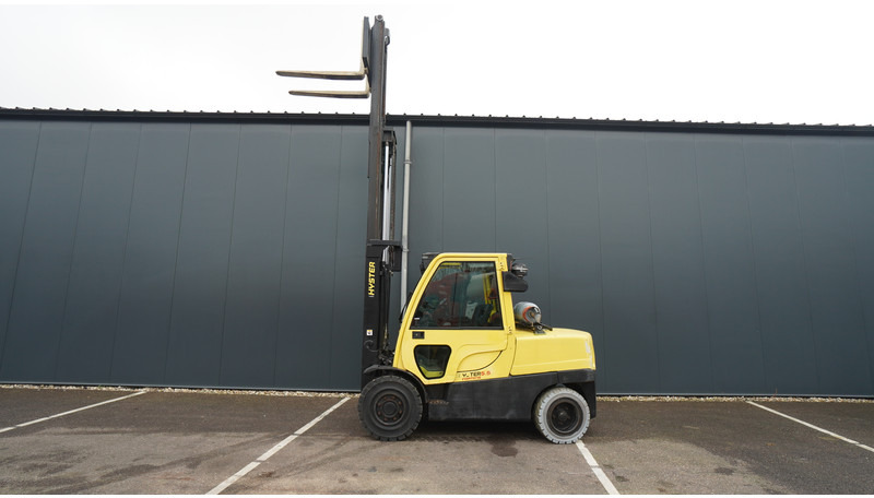 Hyster H5.5FT 6CYL LPG FORKLIFT TRIPLEX - آلات البناء: صور 1 Hyster H5.5FT 6CYL LPG FORKLIFT TRIPLEX - آلات البناء: صور 1