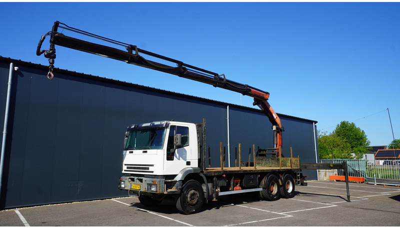 Iveco EUROTRAKKER CURSOR 350 6X4 FLATBED WITH PALFINGER PK 20002 CRANE - شاحنة كرين: صور 2 Iveco EUROTRAKKER CURSOR 350 6X4 FLATBED WITH PALFINGER PK 20002 CRANE - شاحنة كرين: صور 2