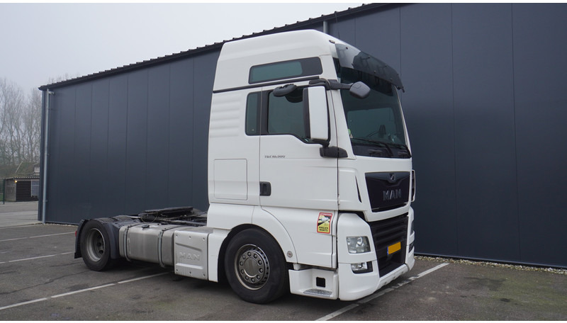 MAN TGX 18.500 XXL MEGA 752.000KM - شاحنة جرار: صور 4 MAN TGX 18.500 XXL MEGA 752.000KM - شاحنة جرار: صور 4