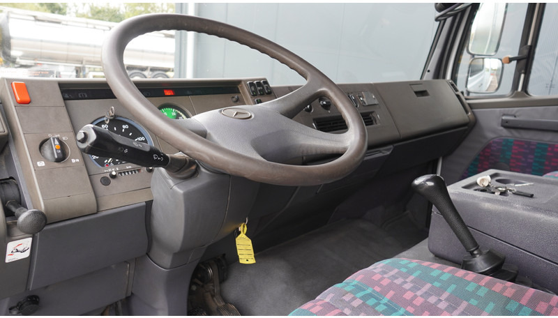 Mercedes-Benz 814 MACHINE TRANSPORTER EURO 2 409.000KM - شاحنة: صور 5 Mercedes-Benz 814 MACHINE TRANSPORTER EURO 2 409.000KM - شاحنة: صور 5