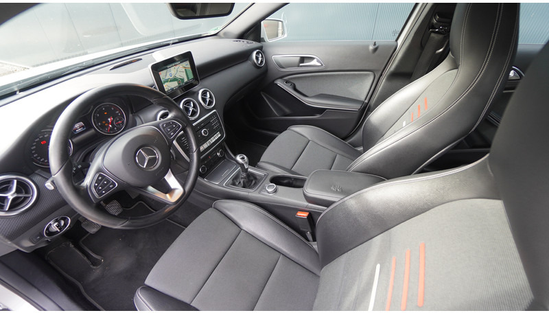 Mercedes-Benz A180d EURO6 - حافلة صغيرة, ميكروباص: صور 4 Mercedes-Benz A180d EURO6 - حافلة صغيرة, ميكروباص: صور 4