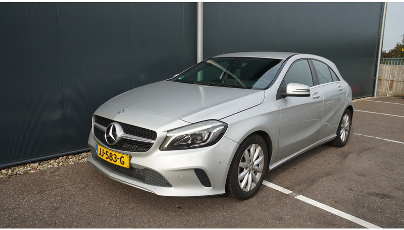 Mercedes-Benz A180d EURO6 - حافلة صغيرة, ميكروباص: صور 2 Mercedes-Benz A180d EURO6 - حافلة صغيرة, ميكروباص: صور 2