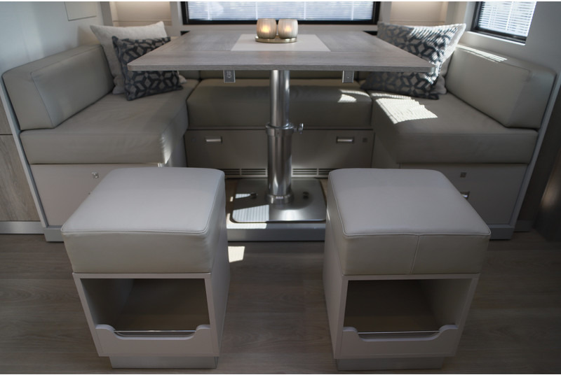 Mercedes-Benz ACTROS 2651 6X2 STX CAMPER POP-OUT MOTORHOME - كرفان: صور 5 Mercedes-Benz ACTROS 2651 6X2 STX CAMPER POP-OUT MOTORHOME - كرفان: صور 5