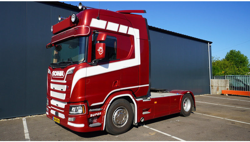 Scania R 450 TOPLINE EURO 6 RETARDER - شاحنة جرار: صور 3 Scania R 450 TOPLINE EURO 6 RETARDER - شاحنة جرار: صور 3