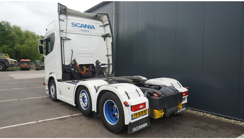 Scania R450 NGS 6X2 TOPLINE RETARDER PTO - شاحنة جرار: صور 3 Scania R450 NGS 6X2 TOPLINE RETARDER PTO - شاحنة جرار: صور 3