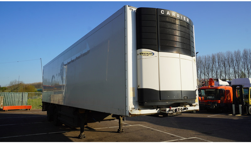 Schmitz Cargobull 2 AXLE FRIGO TRAILER BROKEN COOL ENGINE - مبردة نصف مقطورة: صور 3 Schmitz Cargobull 2 AXLE FRIGO TRAILER BROKEN COOL ENGINE - مبردة نصف مقطورة: صور 3