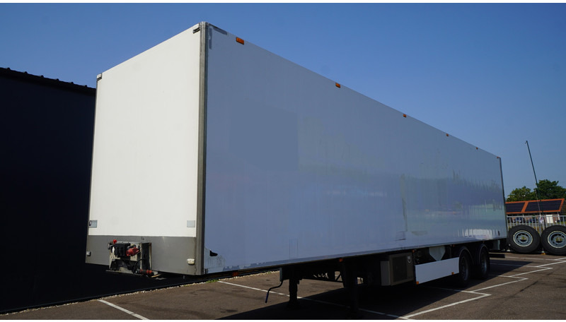 Van Eck 2 AXLE FRIGO CHAIN SYSTEM FLOOR TRAILER - مبردة نصف مقطورة: صور 2 Van Eck 2 AXLE FRIGO CHAIN SYSTEM FLOOR TRAILER - مبردة نصف مقطورة: صور 2