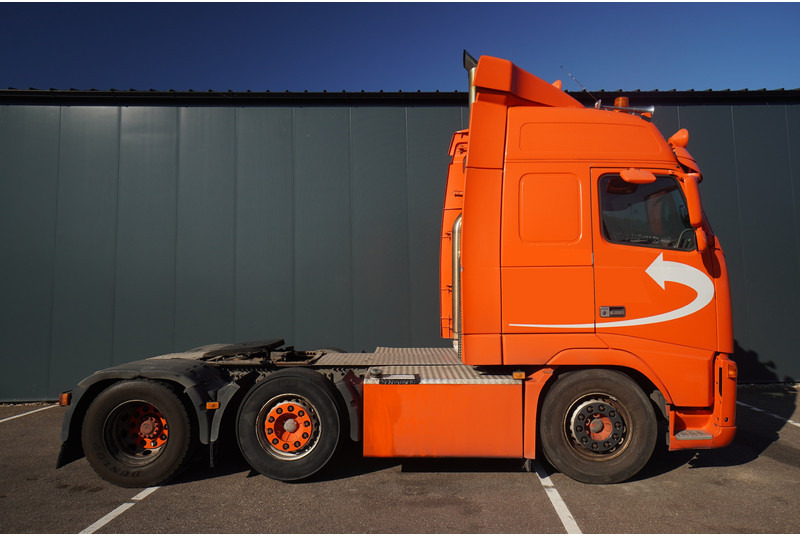 Volvo FH 12/500 6X2 EURO 3 - شاحنة جرار: صور 2 Volvo FH 12/500 6X2 EURO 3 - شاحنة جرار: صور 2