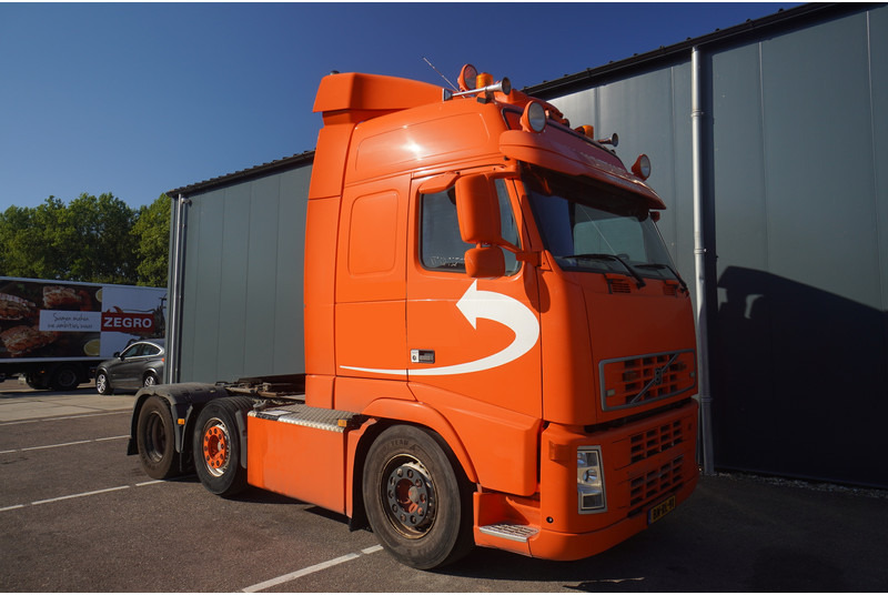 Volvo FH 12/500 6X2 EURO 3 - شاحنة جرار: صور 4 Volvo FH 12/500 6X2 EURO 3 - شاحنة جرار: صور 4