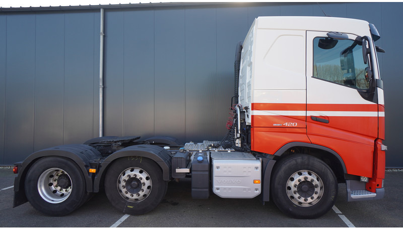Volvo FH 420 ADR 6X2 EURO 6 - شاحنة جرار: صور 2 Volvo FH 420 ADR 6X2 EURO 6 - شاحنة جرار: صور 2