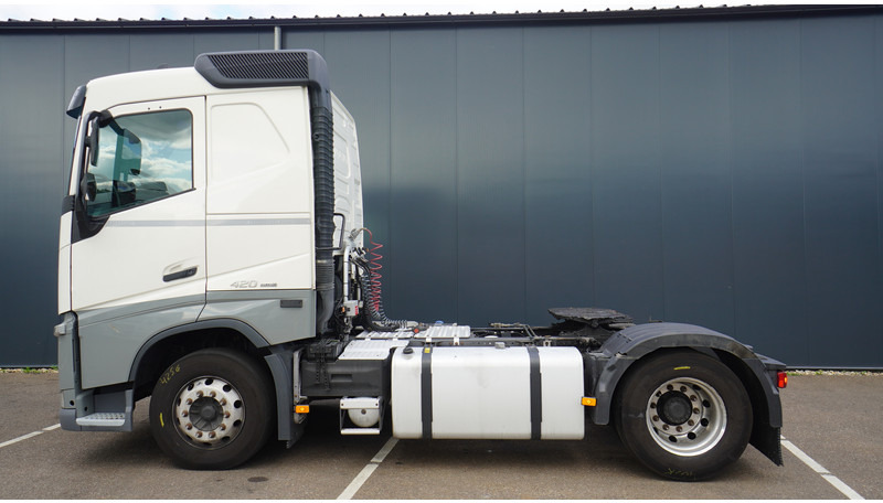 Volvo FH 420 ADR EURO 6 756.000KM - شاحنة جرار: صور 1 Volvo FH 420 ADR EURO 6 756.000KM - شاحنة جرار: صور 1