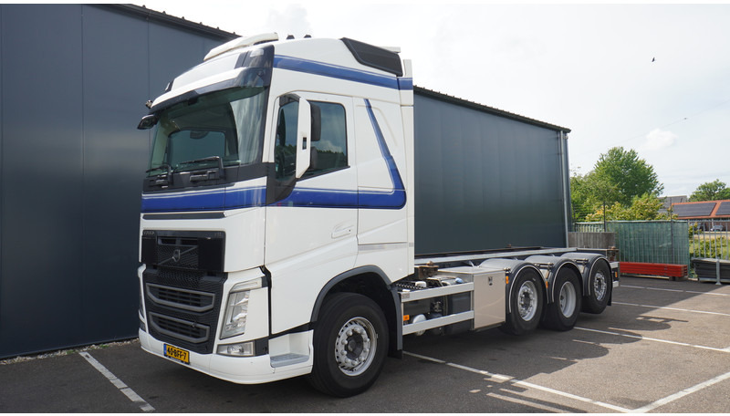 Volvo FH 460 8X2 20 FT CONTAINER TRANSPORT TRUCK - شاحنات الحاويات / جسم علوي قابل للتغيير شاحنة: صور 3 Volvo FH 460 8X2 20 FT CONTAINER TRANSPORT TRUCK - شاحنات الحاويات / جسم علوي قابل للتغيير شاحنة: صور 3