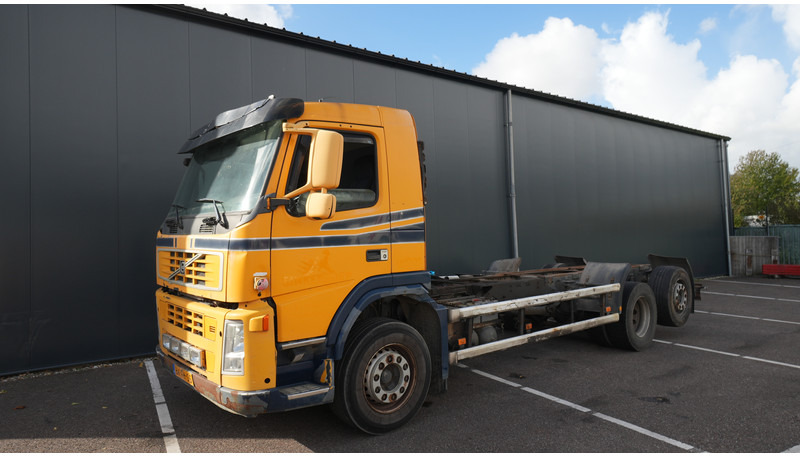 Volvo FM9 340 6X2 CHASSIS EURO 5 480000KM - الشاسيه شاحنة: صور 3 Volvo FM9 340 6X2 CHASSIS EURO 5 480000KM - الشاسيه شاحنة: صور 3