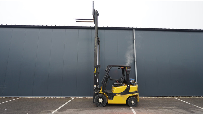 Yale GLP25VX E2170 LPG FORKLIFT TRIPLEX - آلات البناء: صور 1 Yale GLP25VX E2170 LPG FORKLIFT TRIPLEX - آلات البناء: صور 1
