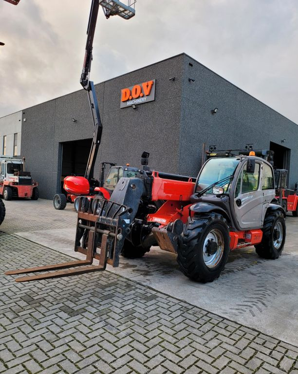 Manitou MT 1135 - رافعة تلسكوبية: صور 1 Manitou MT 1135 - رافعة تلسكوبية: صور 1