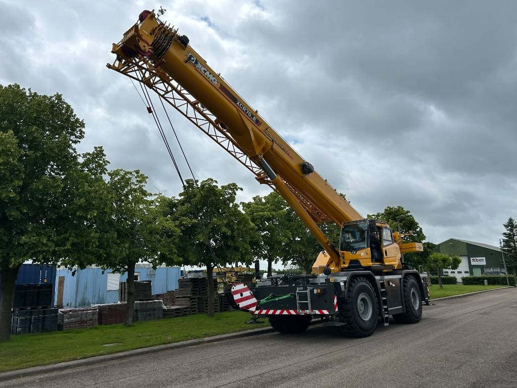 XCMG XCR70_E - موبايل كرين: صور 4 XCMG XCR70_E - موبايل كرين: صور 4