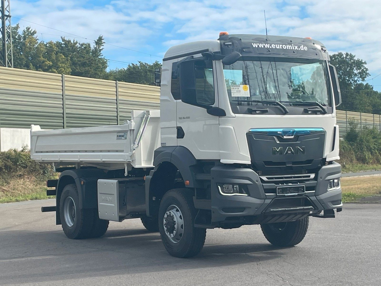 MAN TGS 18.400 TG3 4x4 Euro6e 3-Seiten-Kippe Euromix MAN TGS 18.400 TG3 4x4 Euro6e 3-Seiten-Kippe Euromix - قلابات: صور 3 MAN TGS 18.400 TG3 4x4 Euro6e 3-Seiten-Kippe Euromix MAN TGS 18.400 TG3 4x4 Euro6e 3-Seiten-Kippe Euromix - قلابات: صور 3