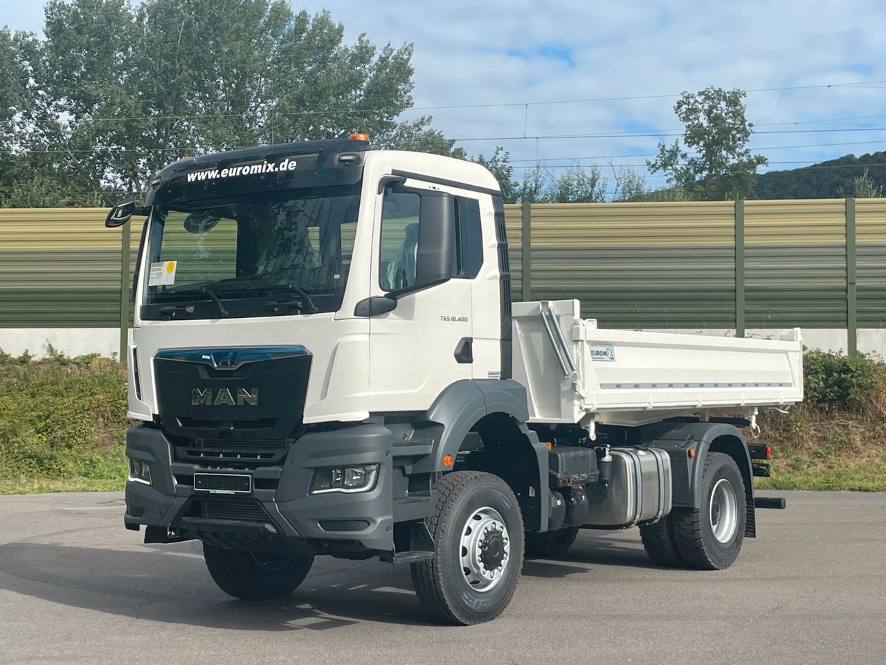 MAN TGS 18.400 TG3 4x4 Euro6e 3-Seiten-Kippe Euromix MAN TGS 18.400 TG3 4x4 Euro6e 3-Seiten-Kippe Euromix - قلابات: صور 1 MAN TGS 18.400 TG3 4x4 Euro6e 3-Seiten-Kippe Euromix MAN TGS 18.400 TG3 4x4 Euro6e 3-Seiten-Kippe Euromix - قلابات: صور 1