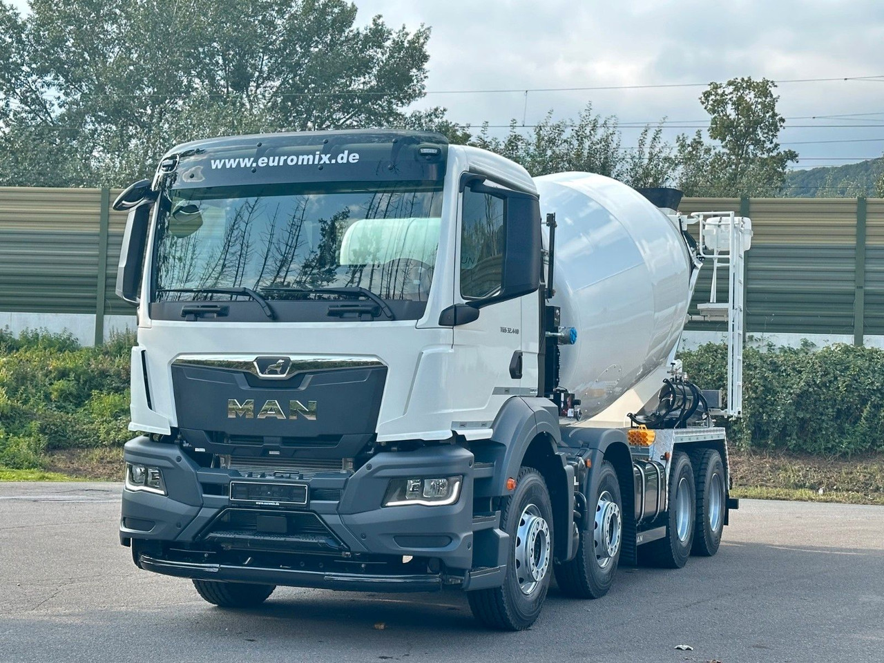 MAN TGS 32.440 8x4 / Euromix MTP EM 9 L - شاحنة خلاطة خرسانة: صور 2 MAN TGS 32.440 8x4 / Euromix MTP EM 9 L - شاحنة خلاطة خرسانة: صور 2