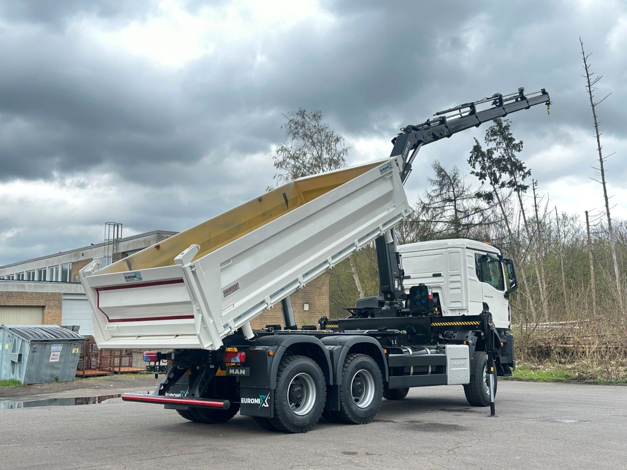 MAN TGS 33.440 6x6 /3-Seiten- Kipper /  HIAB 228-4 إيجار MAN TGS 33.440 6x6 /3-Seiten- Kipper /  HIAB 228-4: صور 19