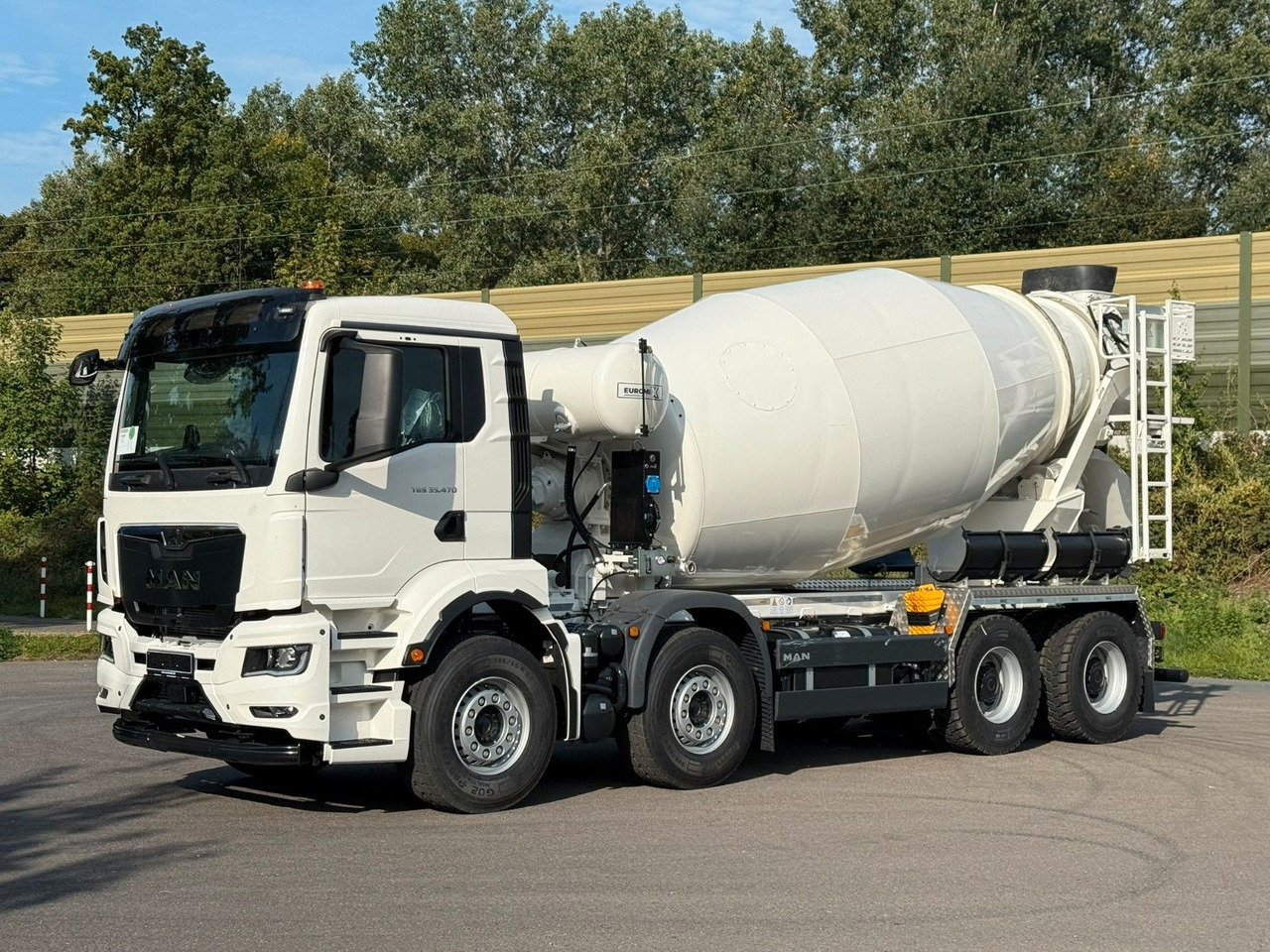 MAN TGS 35.470 BB 8X4 EuromixMTP EM 10 L - شاحنة خلاطة خرسانة: صور 2 MAN TGS 35.470 BB 8X4 EuromixMTP EM 10 L - شاحنة خلاطة خرسانة: صور 2