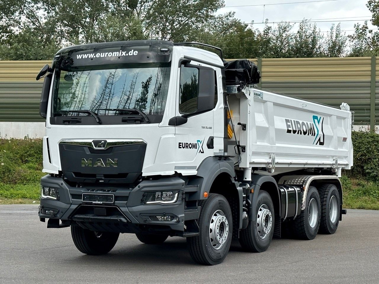 MAN TGS 35.480 8x4 EuromixMTP 3-Seiten-Kipper - قلابات: صور 2 MAN TGS 35.480 8x4 EuromixMTP 3-Seiten-Kipper - قلابات: صور 2