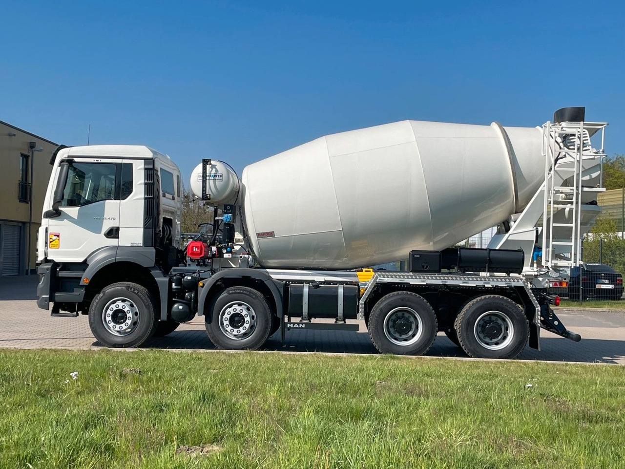 MAN TGS 35.520 8x4 /Euro6e EuromixMTP EM 10 L - شاحنة خلاطة خرسانة: صور 4 MAN TGS 35.520 8x4 /Euro6e EuromixMTP EM 10 L - شاحنة خلاطة خرسانة: صور 4