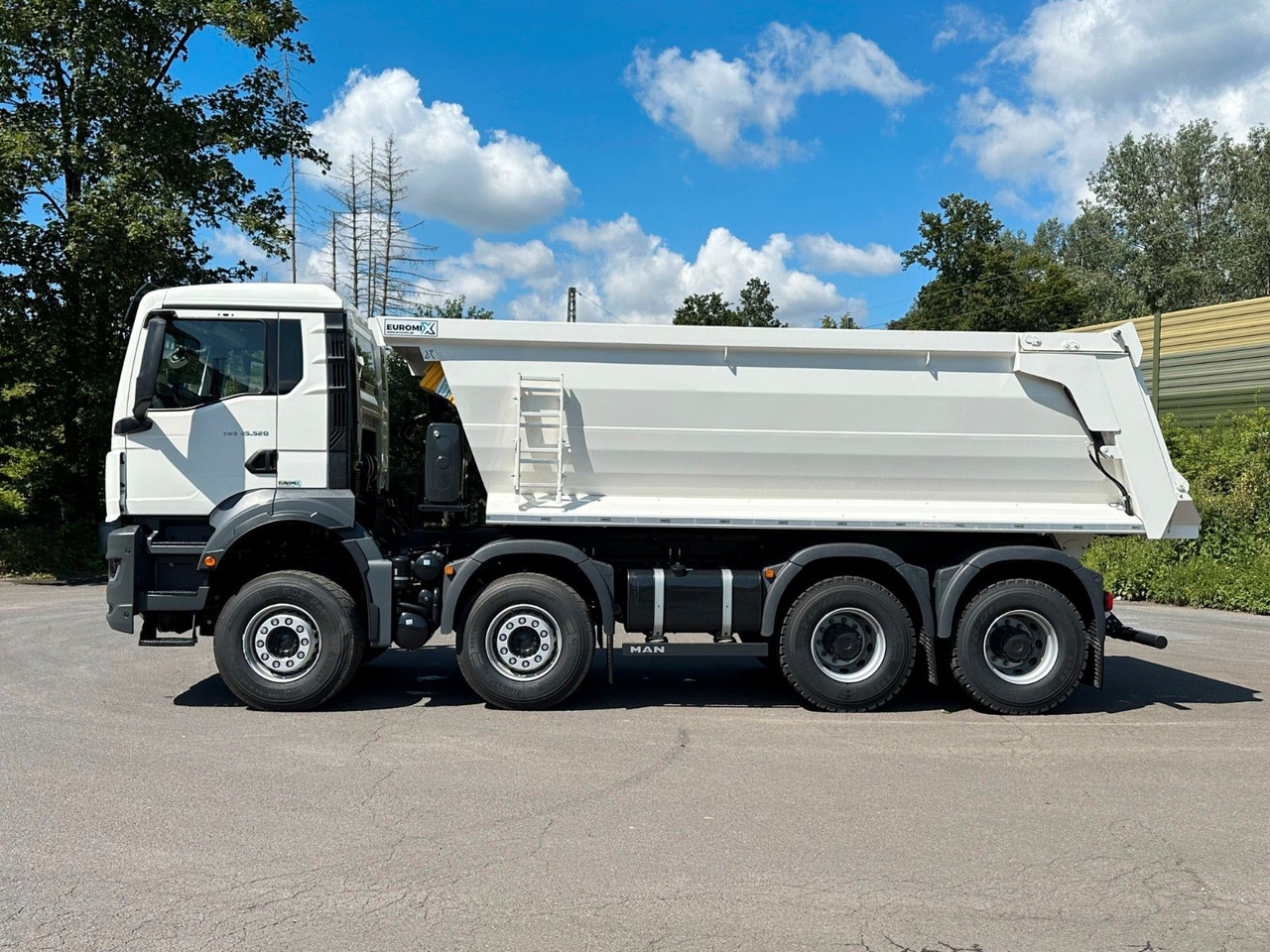 MAN TGS 37.520 8x4 EuromixMTP Mulden Kipper - قلابات: صور 3 MAN TGS 37.520 8x4 EuromixMTP Mulden Kipper - قلابات: صور 3