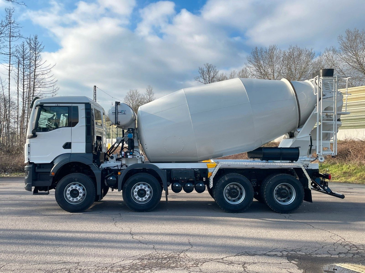 MAN TGS 41.400 8x4 / EuromixMTP EM 10m³ R / EURO 2 - شاحنة خلاطة خرسانة: صور 4 MAN TGS 41.400 8x4 / EuromixMTP EM 10m³ R / EURO 2 - شاحنة خلاطة خرسانة: صور 4