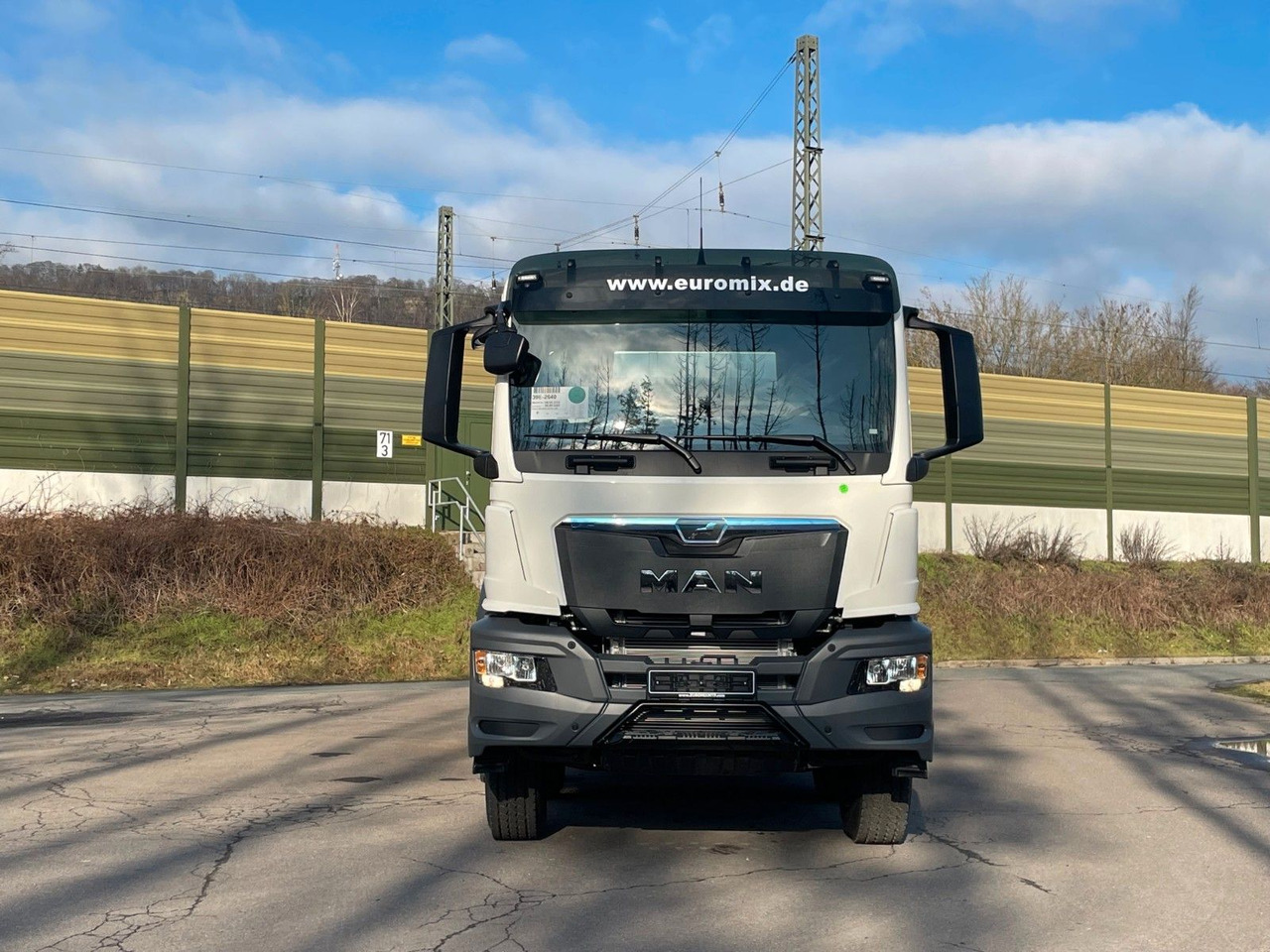 MAN TGS 41.400 8x4 / EuromixMTP EM 12m³ R / EURO 2 - شاحنة خلاطة خرسانة: صور 2 MAN TGS 41.400 8x4 / EuromixMTP EM 12m³ R / EURO 2 - شاحنة خلاطة خرسانة: صور 2