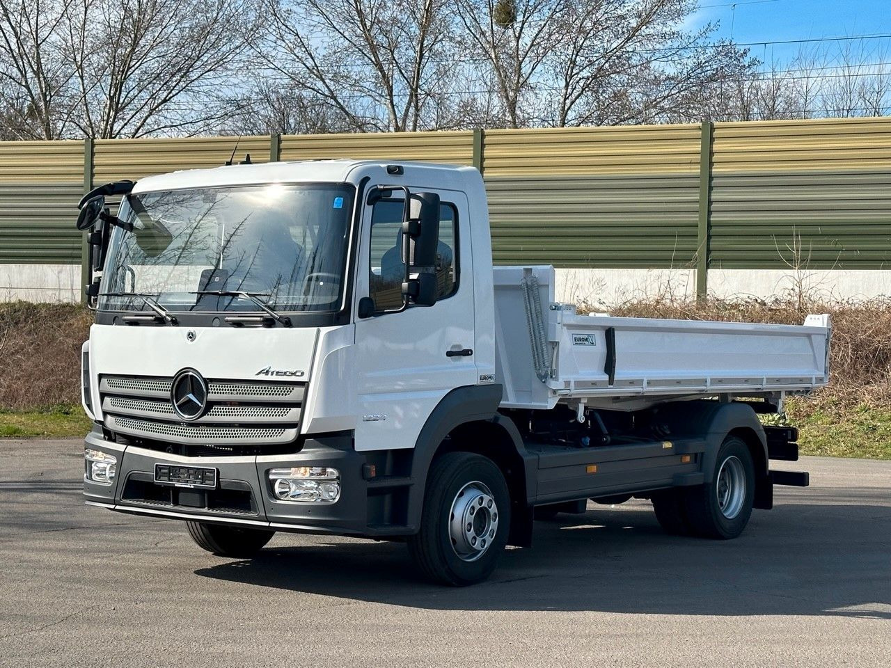 Mercedes-Benz Atego 1224 K EuromixMTP 3-Seiten-Kipper - قلابات: صور 2 Mercedes-Benz Atego 1224 K EuromixMTP 3-Seiten-Kipper - قلابات: صور 2