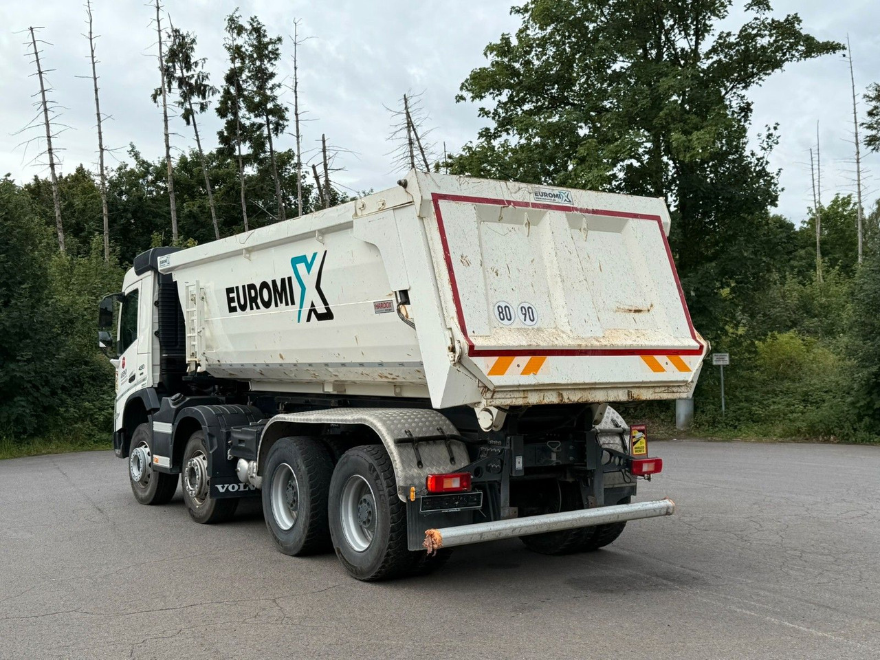 Volvo FMX 430 8X4 EuromixMTP 16m³ Hydraulische Klappe - قلابات: صور 4 Volvo FMX 430 8X4 EuromixMTP 16m³ Hydraulische Klappe - قلابات: صور 4