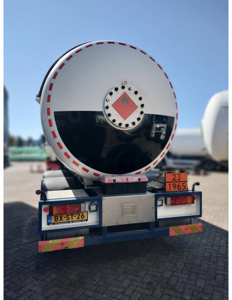 DAF FAN CF75. 6x2 -24030 Liter Gas tank truck ID 2.166 Rootselaar, flowmeter, pump, sunroof on tank - شاحنة صهريج: صور 5 DAF FAN CF75. 6x2 -24030 Liter Gas tank truck ID 2.166 Rootselaar, flowmeter, pump, sunroof on tank - شاحنة صهريج: صور 5