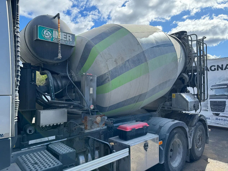 Volvo FM 370 6x2*4, 8m3 Mixer with Hyrdaulic slide, 2016 - شاحنة خلاطة خرسانة: صور 4 Volvo FM 370 6x2*4, 8m3 Mixer with Hyrdaulic slide, 2016 - شاحنة خلاطة خرسانة: صور 4