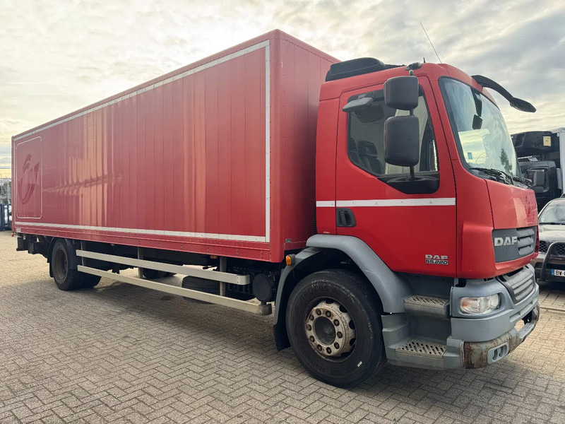 DAF LF 55.220 **MANUAL GEARBOX-BELGIAN TRUCK** - بصندوق مغلق شاحنة: صور 3 DAF LF 55.220 **MANUAL GEARBOX-BELGIAN TRUCK** - بصندوق مغلق شاحنة: صور 3