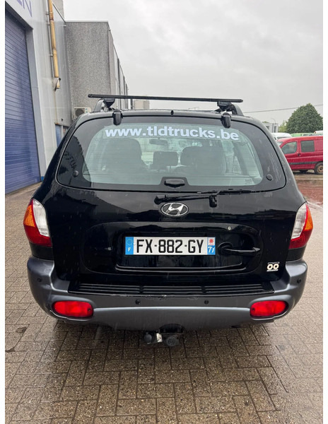 Hyundai Santa Fe **2.0CRDI-4WD-AIRCO-CLIME** - سيارة دفع رباعي: صور 5 Hyundai Santa Fe **2.0CRDI-4WD-AIRCO-CLIME** - سيارة دفع رباعي: صور 5