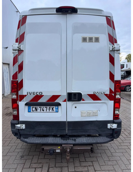 فان Iveco Daily **35C15-EURO 5-MOTOR 3.0**: صور 6 فان Iveco Daily **35C15-EURO 5-MOTOR 3.0**: صور 6