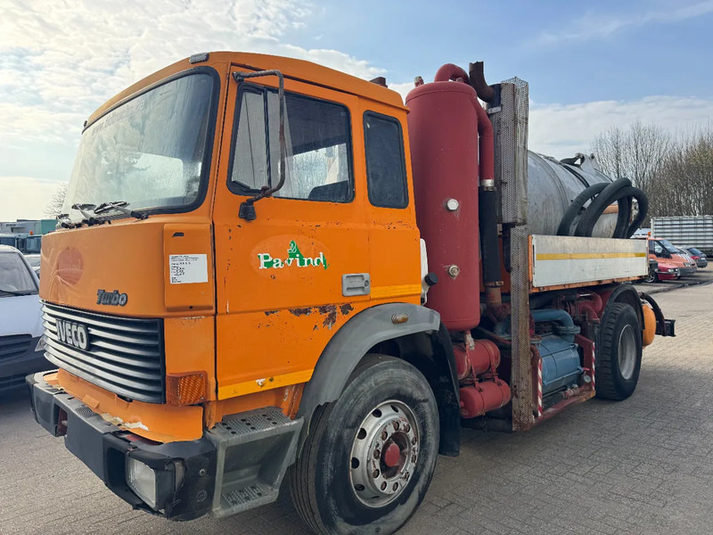 Iveco Turbotech **VACUMTRUCK-HYDROCUREUR** - فراغ شاحنة: صور 3 Iveco Turbotech **VACUMTRUCK-HYDROCUREUR** - فراغ شاحنة: صور 3