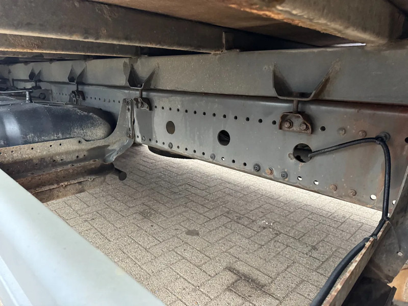 Mercedes-Benz Atego 1223 **FULL STEEL SUSPENSION-FRENCH TRUCK** - بصندوق مغلق شاحنة: صور 4 Mercedes-Benz Atego 1223 **FULL STEEL SUSPENSION-FRENCH TRUCK** - بصندوق مغلق شاحنة: صور 4