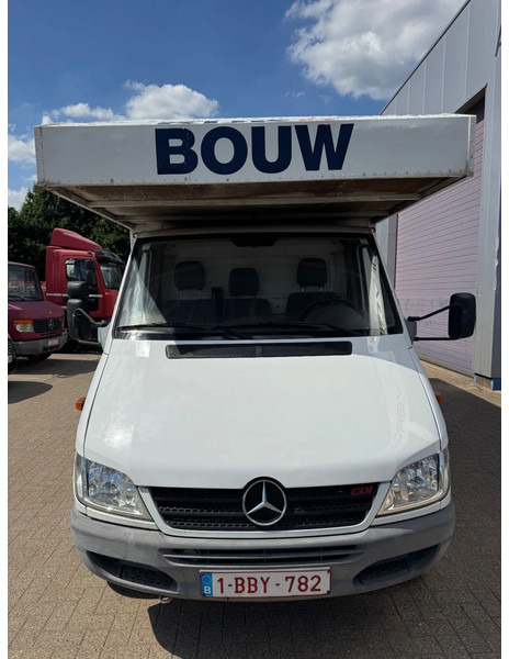 Mercedes-Benz Sprinter 311 **BAKWAGEN-BOX-ONLY118,000KM** - الشاحنات الصغيرة صندوق مغلق: صور 2 Mercedes-Benz Sprinter 311 **BAKWAGEN-BOX-ONLY118,000KM** - الشاحنات الصغيرة صندوق مغلق: صور 2