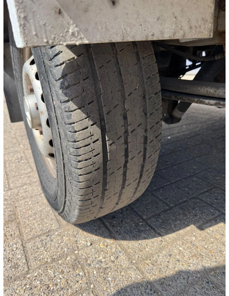 Mercedes-Benz Sprinter 311 **BAKWAGEN-BOX-ONLY118,000KM** - الشاحنات الصغيرة صندوق مغلق: صور 5 Mercedes-Benz Sprinter 311 **BAKWAGEN-BOX-ONLY118,000KM** - الشاحنات الصغيرة صندوق مغلق: صور 5