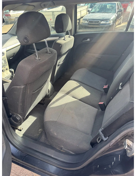 سيارة ستيشن Opel Astra **1700CDTI-AIRCO-EURO 4**: صور 7
