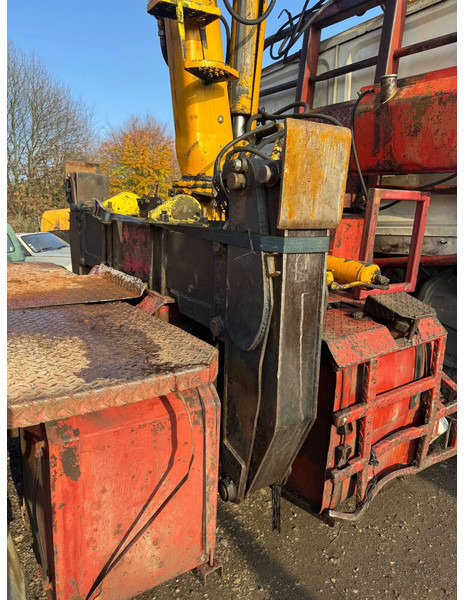 Renault Major 385 **6 CULASSE-A LAMES** - شاحنة جرار: صور 5 Renault Major 385 **6 CULASSE-A LAMES** - شاحنة جرار: صور 5