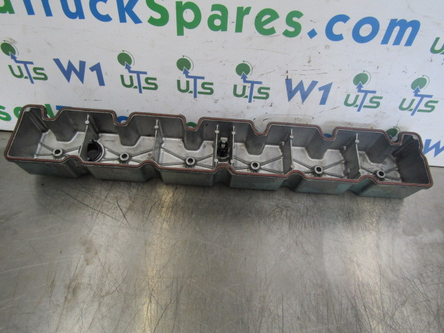 CUMMINS 6 CTA C SERIES ROCKER COVER P/NO 3930903 - المحرك و قطع الغيار - شاحنة: صور 3 CUMMINS 6 CTA C SERIES ROCKER COVER P/NO 3930903 - المحرك و قطع الغيار - شاحنة: صور 3