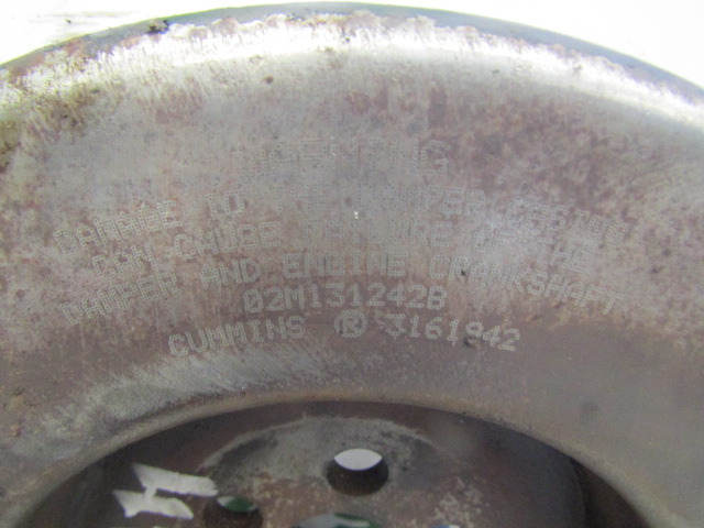 CUMMINS M11 CRANKSHAFT DAMPER P/NO 3161942 - المحرك و قطع الغيار - شاحنة: صور 2 CUMMINS M11 CRANKSHAFT DAMPER P/NO 3161942 - المحرك و قطع الغيار - شاحنة: صور 2