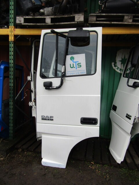 DAF XF 105 NEARSIDE (PASSENGER) COMPLETE DOOR - الكابينة والداخلية - شاحنة: صور 2 DAF XF 105 NEARSIDE (PASSENGER) COMPLETE DOOR - الكابينة والداخلية - شاحنة: صور 2