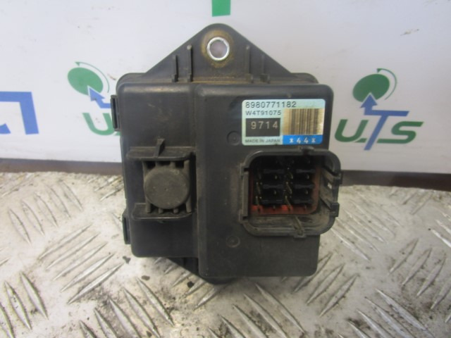 ISUZU N75 (4HK1) ECU / RELAY 8980771182 - كتلة التحكم - شاحنة: صور 1 ISUZU N75 (4HK1) ECU / RELAY 8980771182 - كتلة التحكم - شاحنة: صور 1